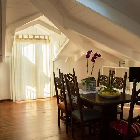 Skylight Sorrento サンタニェッロ