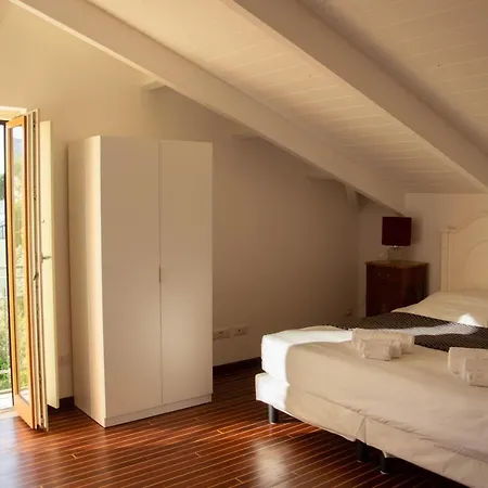 Skylight Sorrento 別荘 *